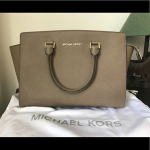Michael Kors Purse - Grey Saffiano Leather